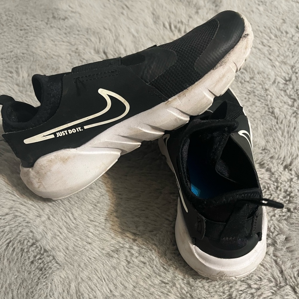 Nike slip on sneakers size 2 youth